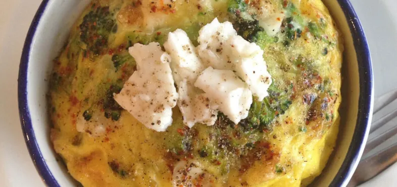 Baked Broccoli & Feta Egg Cups