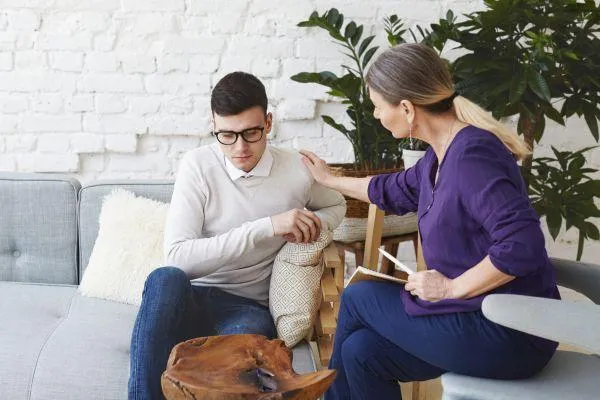 What I Wish More People Knew About Emotional Pain