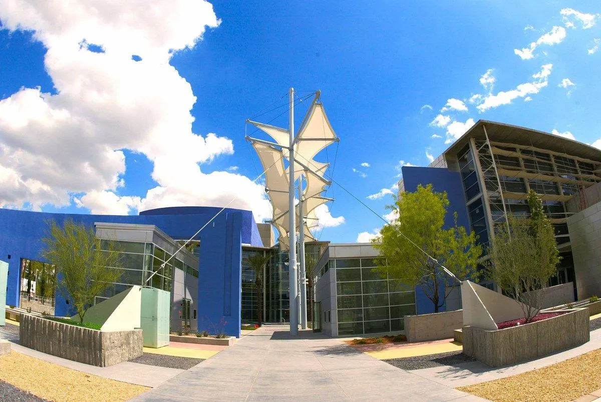A Day at the Mesa Arts Center: Creativity in the Desert