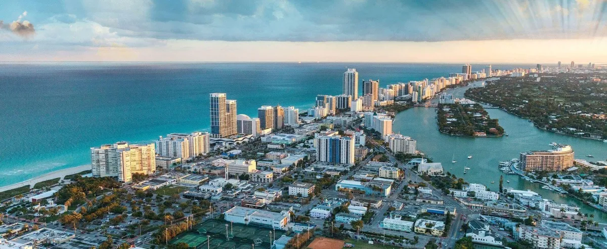 North Beach Miami Beach: La Nueva Frontera de la Inversión Inmobiliaria en 2025