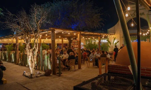 What is it like to live in La Paz, Baja California Sur?