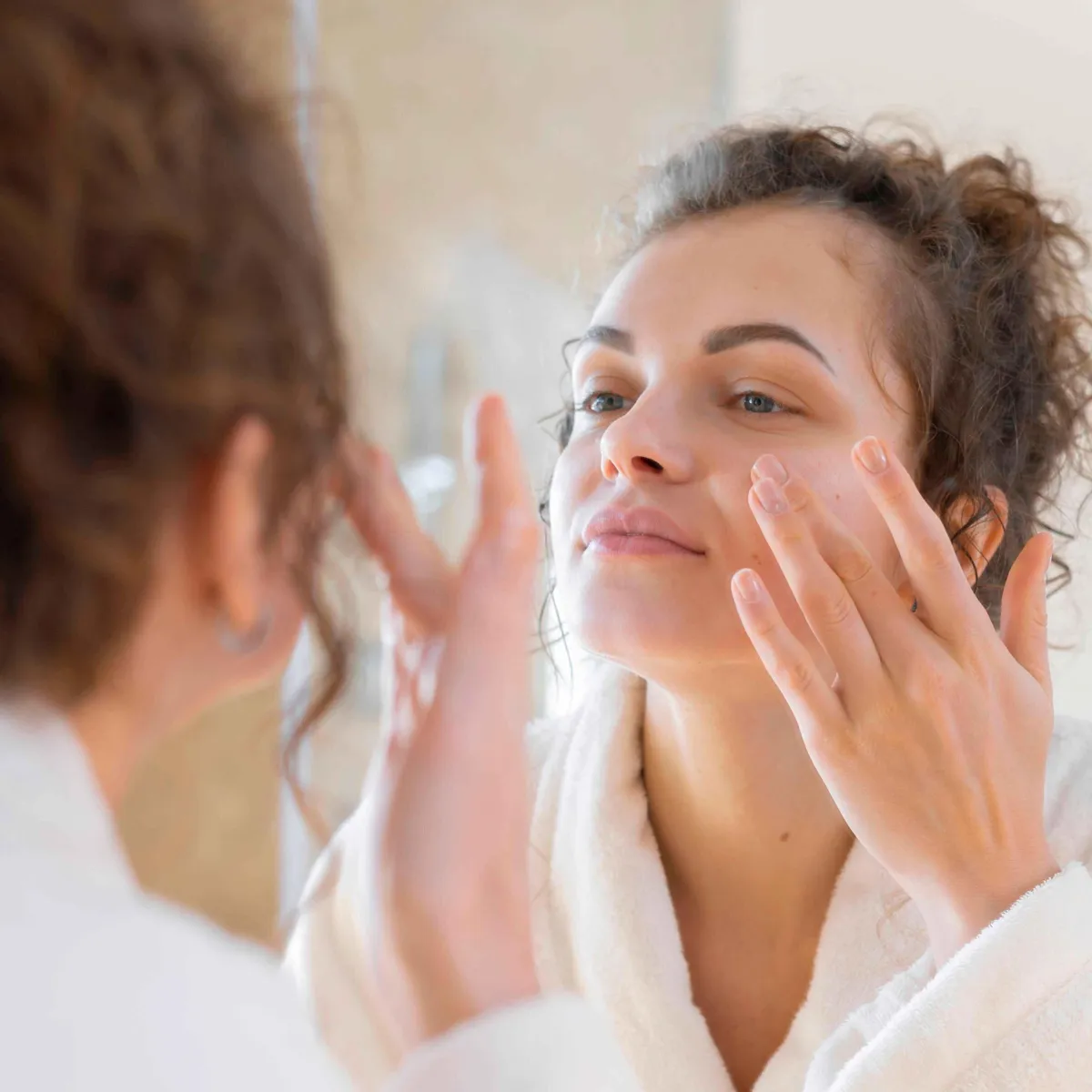 Glowing from Within: The Surprising Connection Between Glucose Management and Radiant Skin 