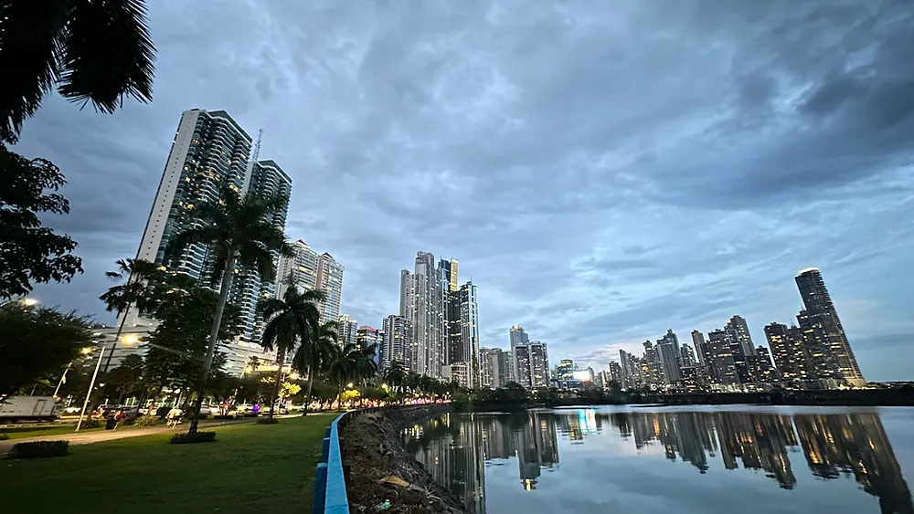 Panama City skyline, real estate guide for American buyers