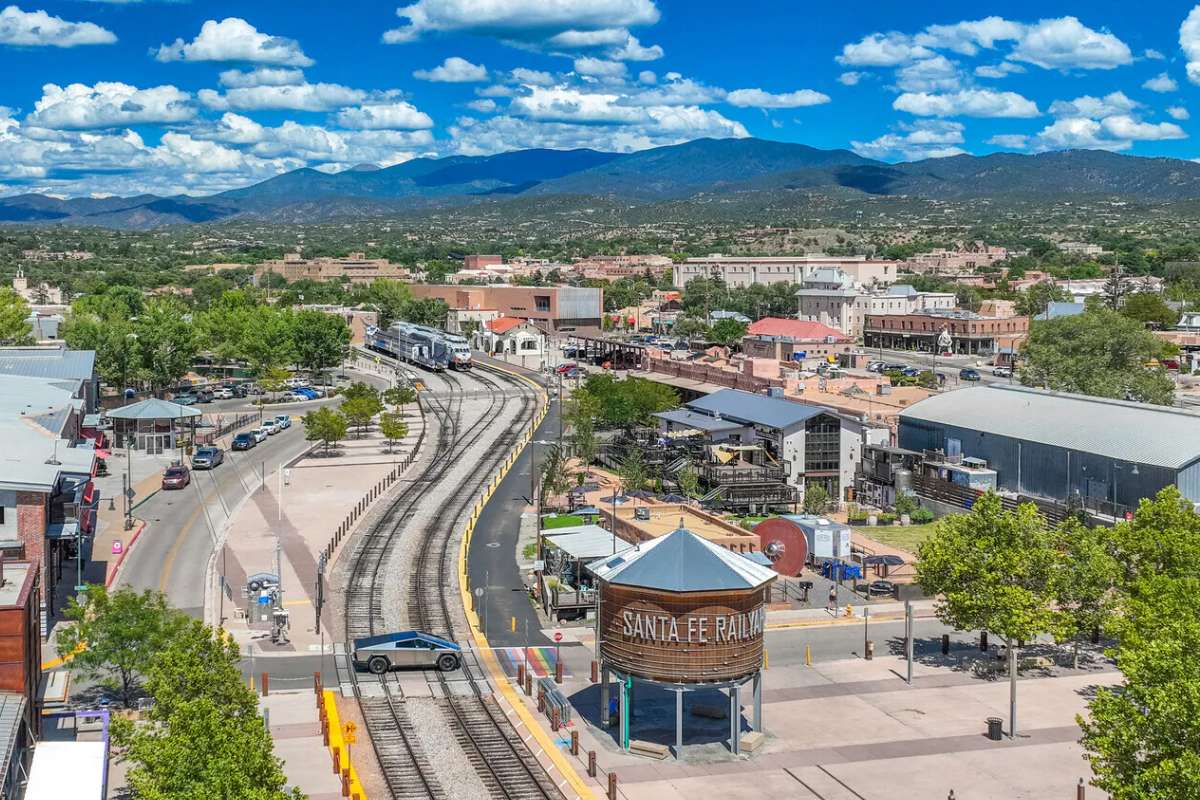 photo of Living in Santa Fe New Mexico