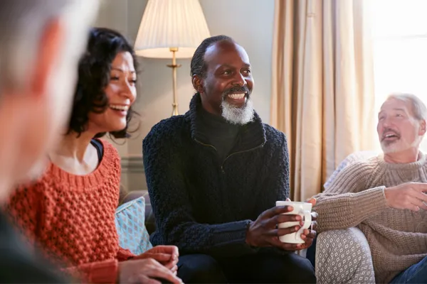 The Brain-Boosting Power of Community (And How To Find One That Fits You)