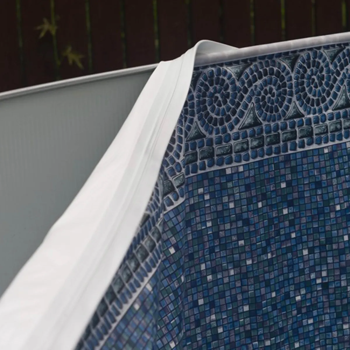 Preventing and Repairing Pool Leaks: Expert Tips for Niagara Pool Owners