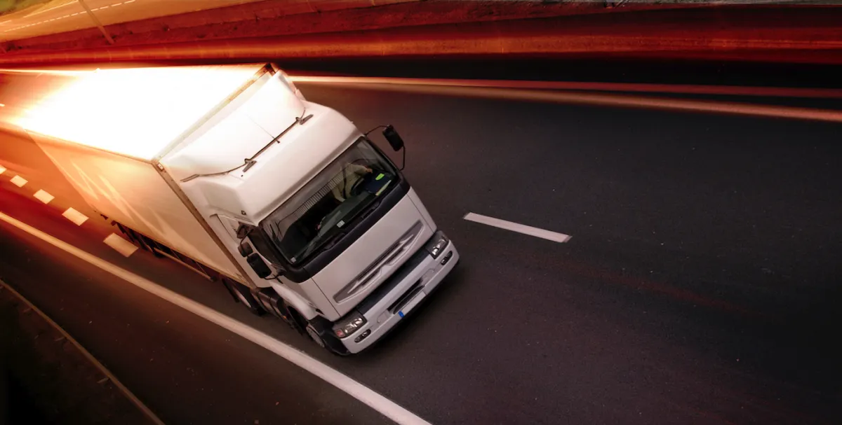DriveTech - Amenaza a empresas de transporte: Cómo las bandas organizadas han logrado ganar terreno perpetrando asaltos millonarios y de qué forma prevenirlos.