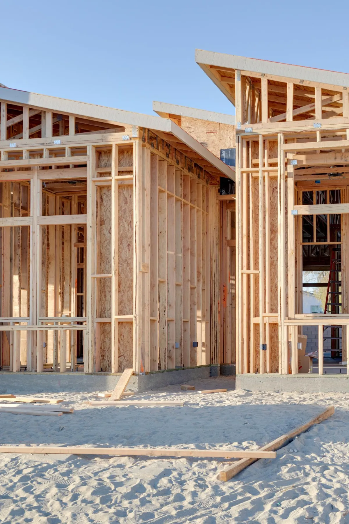 Owens Corning Structural Lumber vs Standard Wood: What’s the Difference?