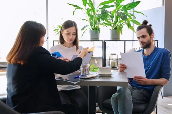 10 preguntas que debes hacer antes de contratar a un Realtor para vender tu propiedad en Florida