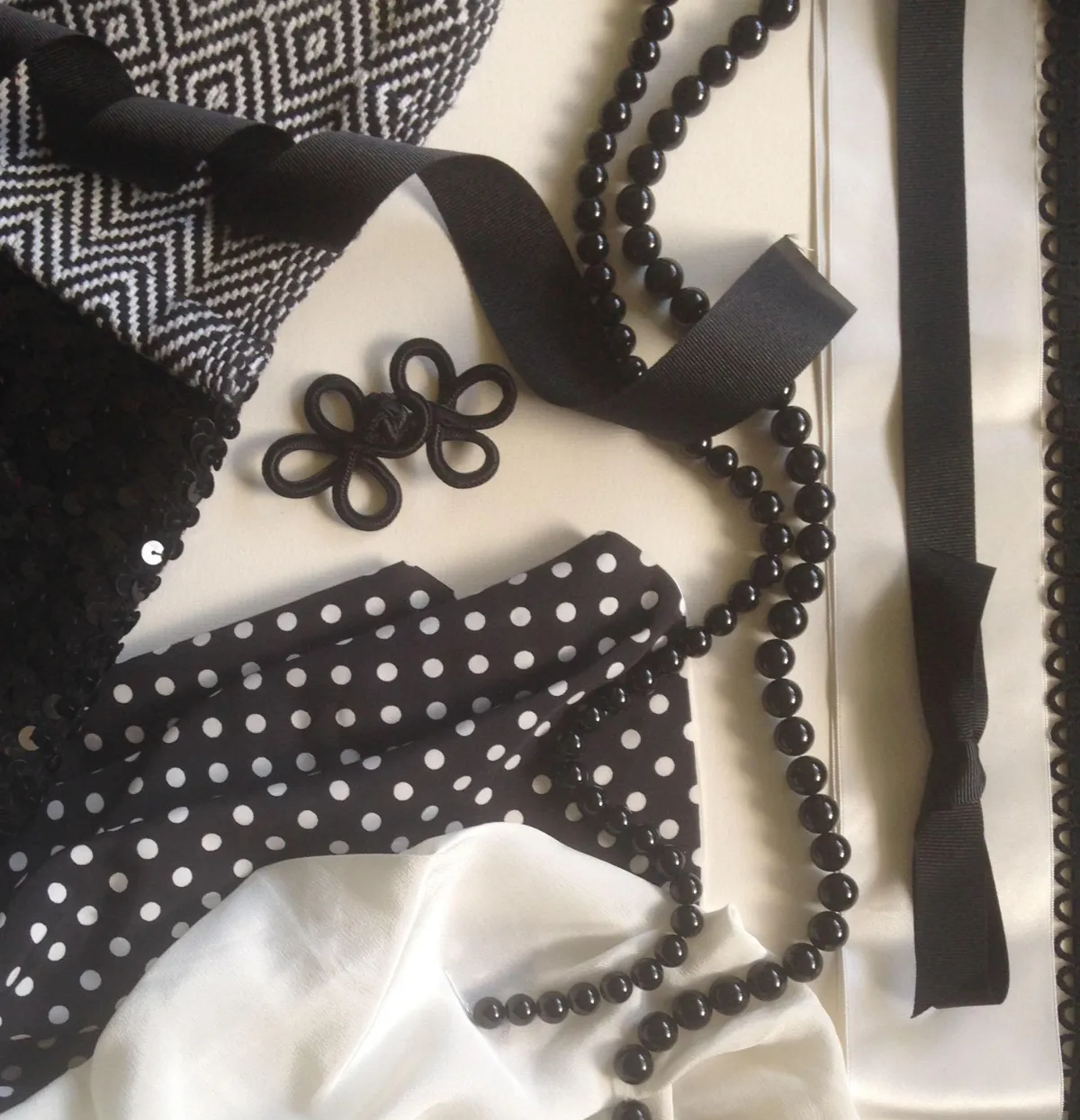 Adding a color pop to your wedding