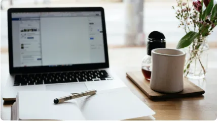 computer & coffee cup