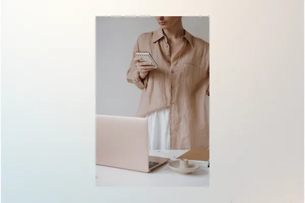 The Working Woman’s Proverbs 31 Blueprint: Living with Grace in a Demanding World