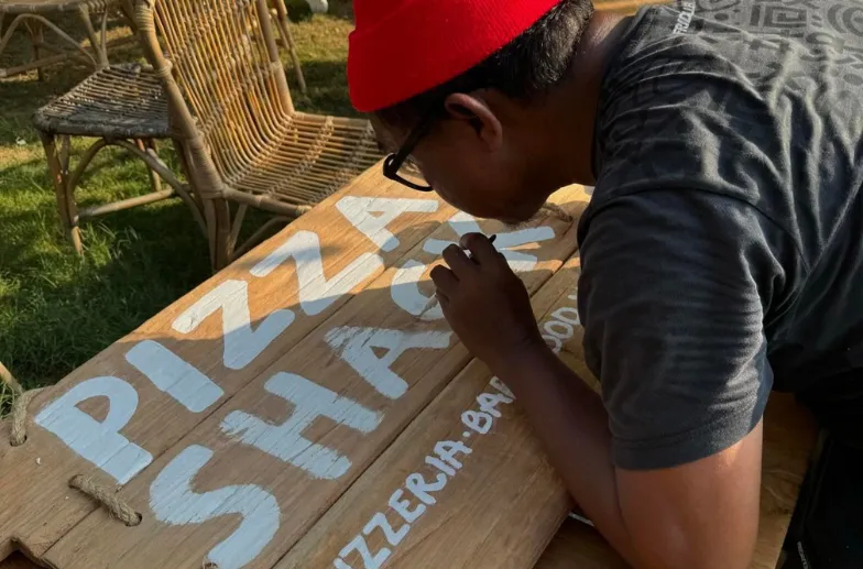 Pizza Shack Lombok Story