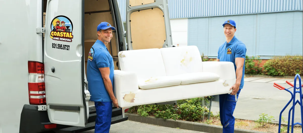 Move-Out Cleanups in Seaside: How to Leave Your Property Spotless