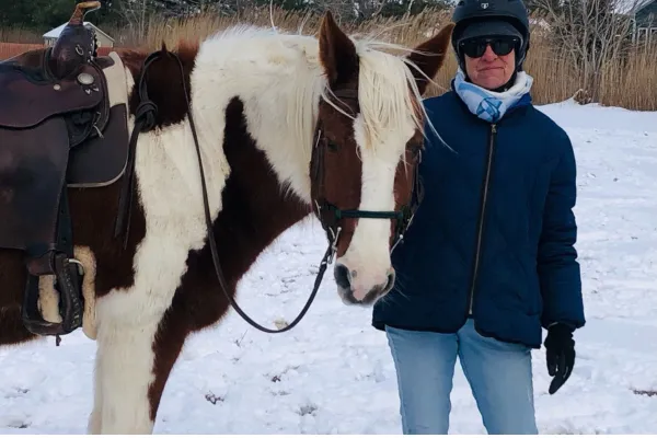 🌟 Suzan and Sandy’s Story: Gracefully Growing Old Together 🌟