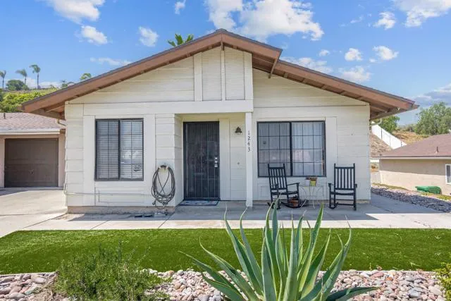 rental-real-estate-property-by-Compadre