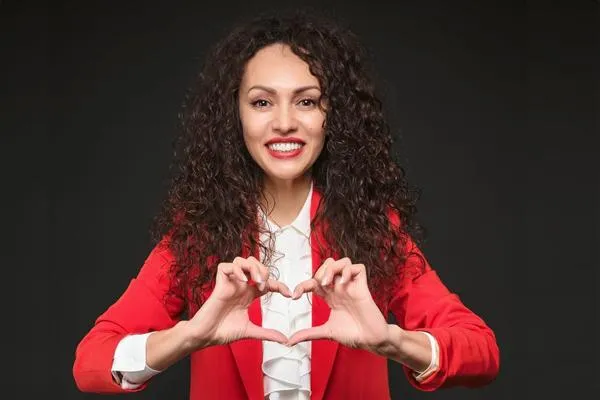 Articol Psychologies: Mihaela Chirculescu, o femeie care mișcă lumea