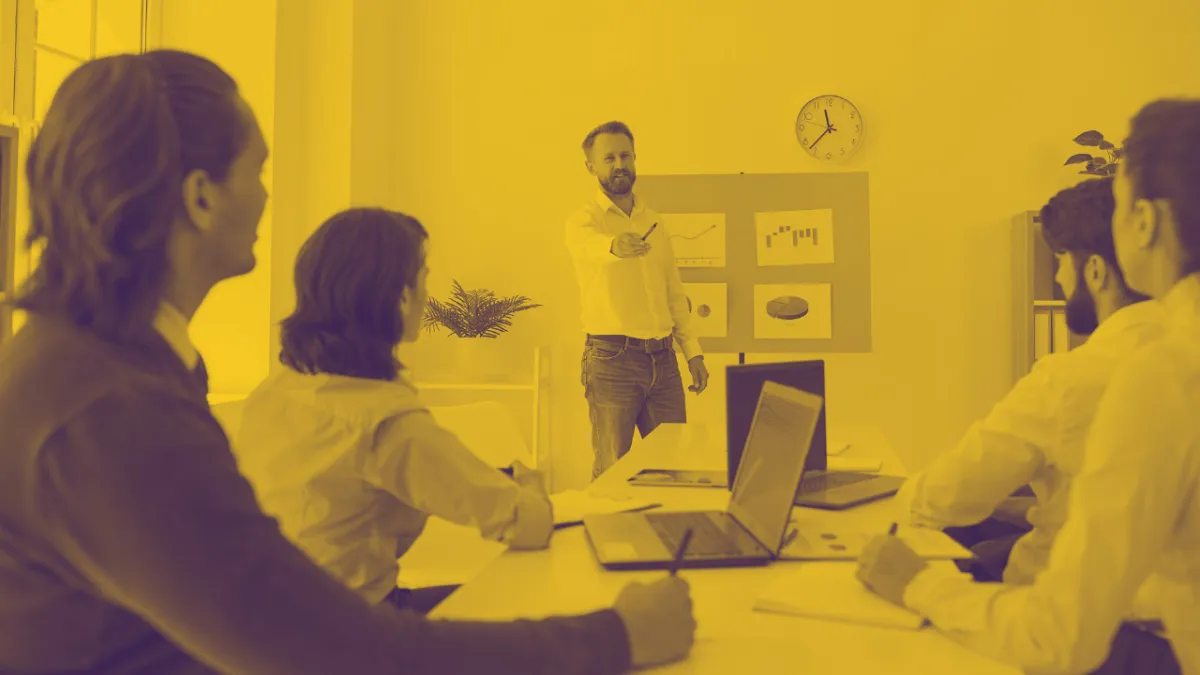 How to Scale from 1:1 to Group Coaching—Without Losing Results