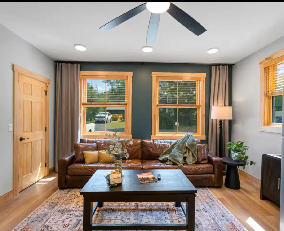 Photo of living room.