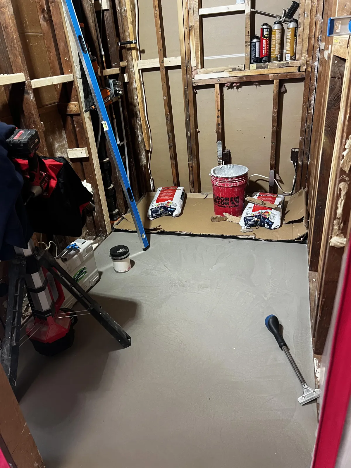 installation tile