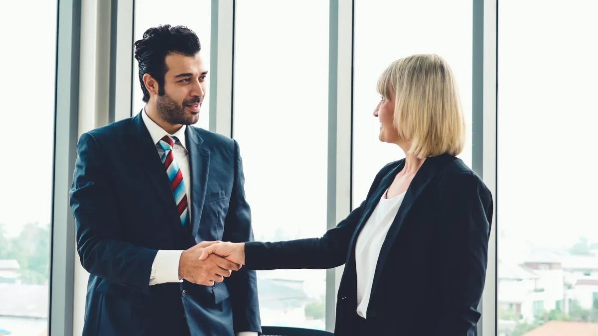 Real Estate Lawyers 