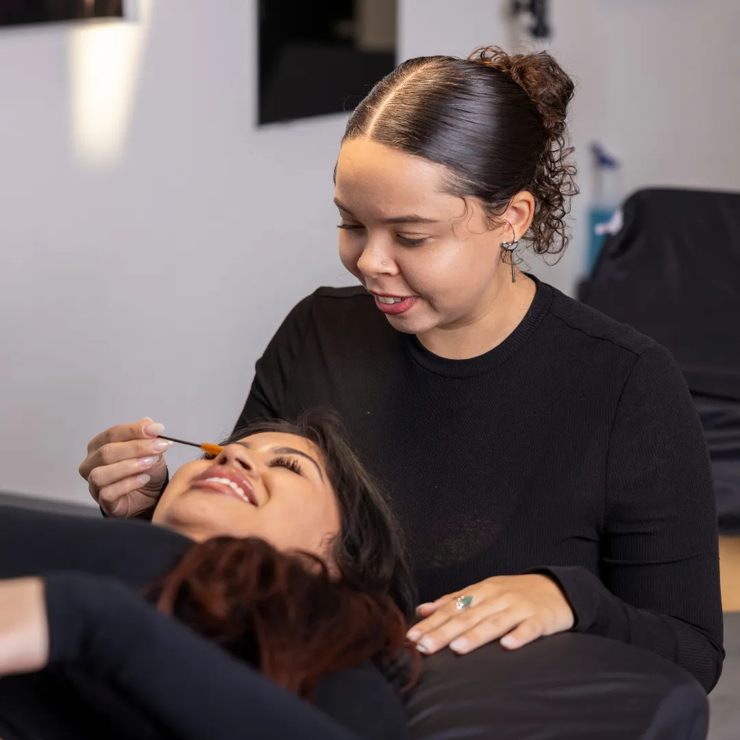 Hands on eyelash extension training for Connecticut lash technician license