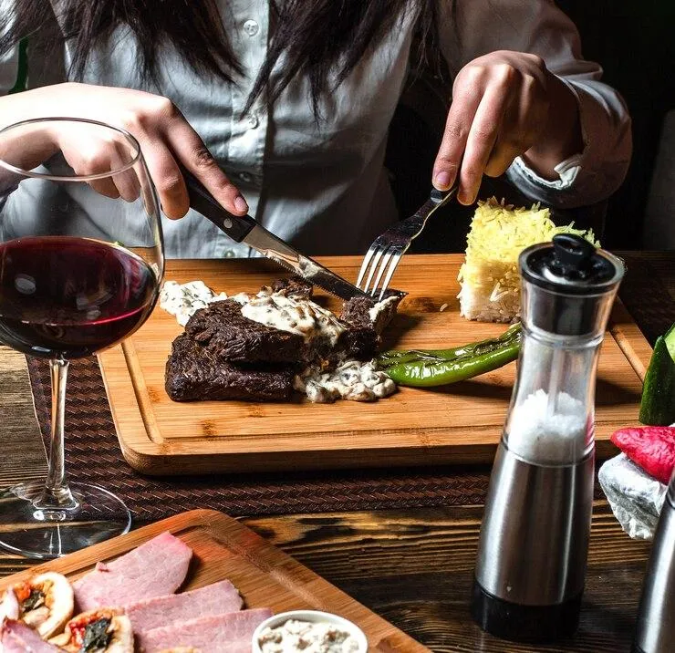 Perfect Drinks for Your Steak