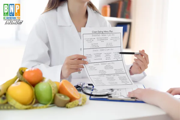 فن التعامل مع العملاء لأخصائي التغذية