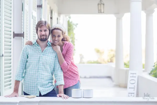 Couple waving to welcome their Mobile Notary