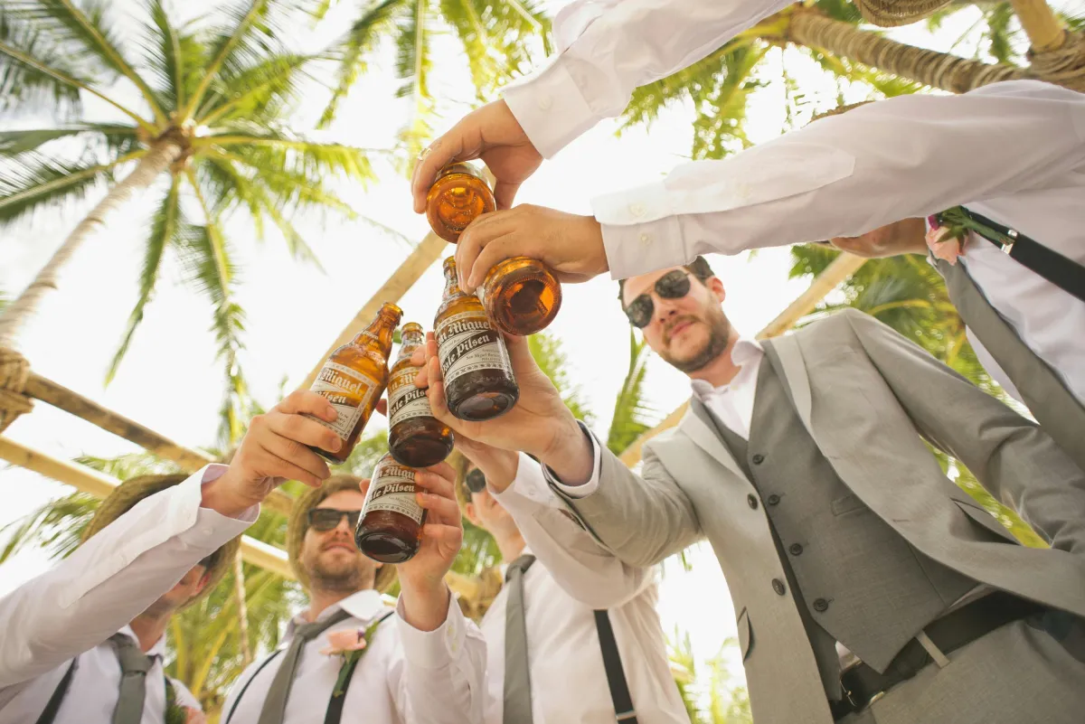 family wedding photos