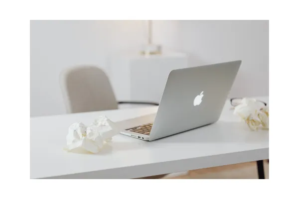 The Mac Security Wake-Up Call Every Woman Business Owner Needs to Read