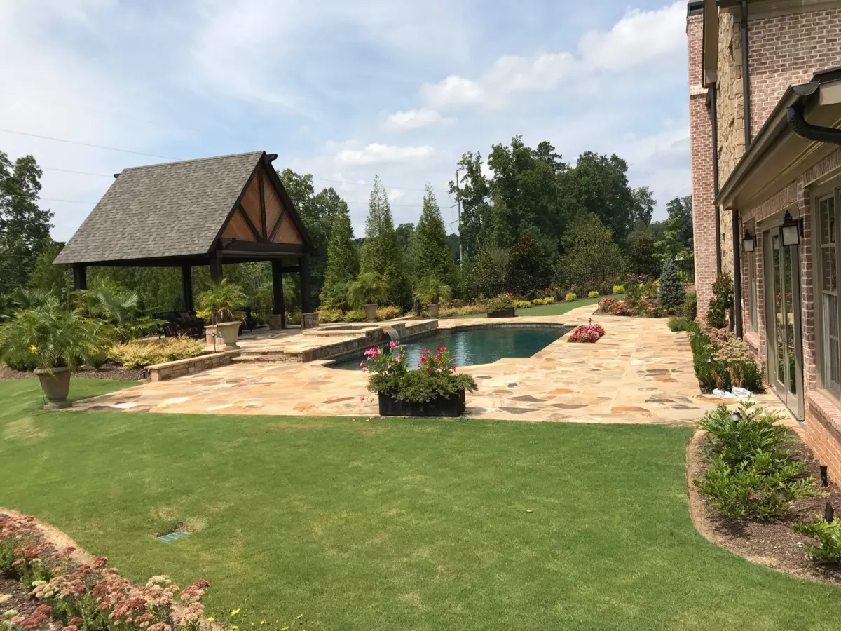 Professional Outdoor Maintenance Boosts Property Value