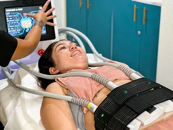 Cryo Slimming vs Surgery