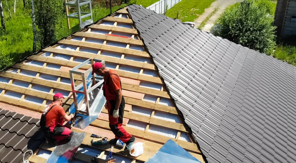 How Long Does a Roof Really Last? (By Material Type)