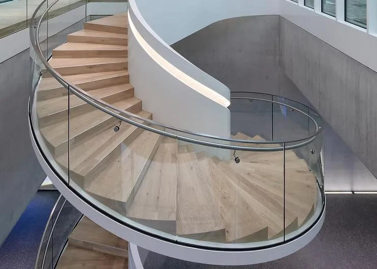 Streak-Free Glass Cleaning: Pro Tips for Sparkling Windows and Mirrors