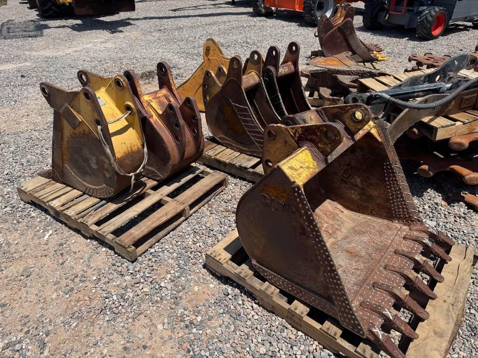 Backhoe Buckets