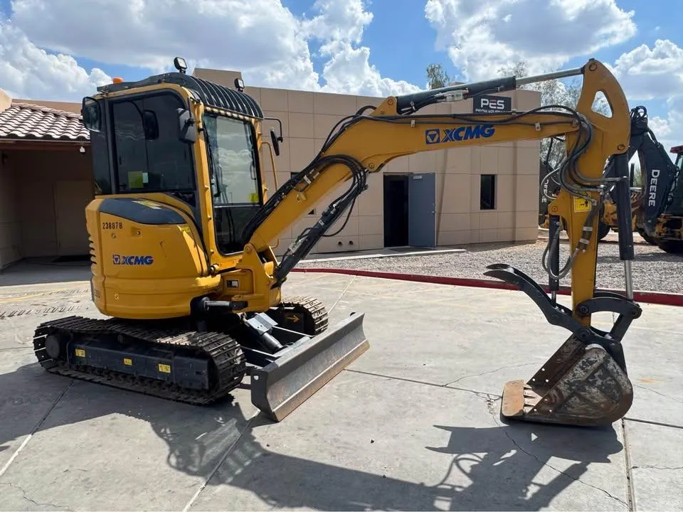 2019 Enclosed Mini Excavator