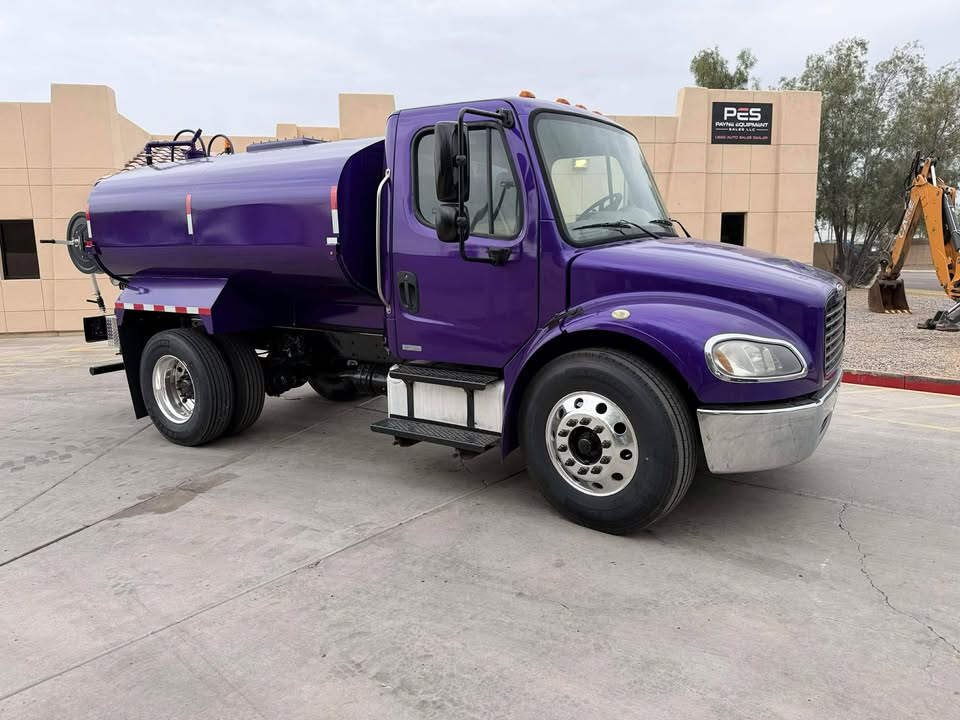 2000 Gallon Grease Truck