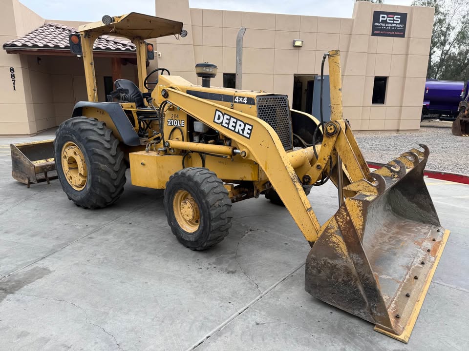 2001 Skip Loader
