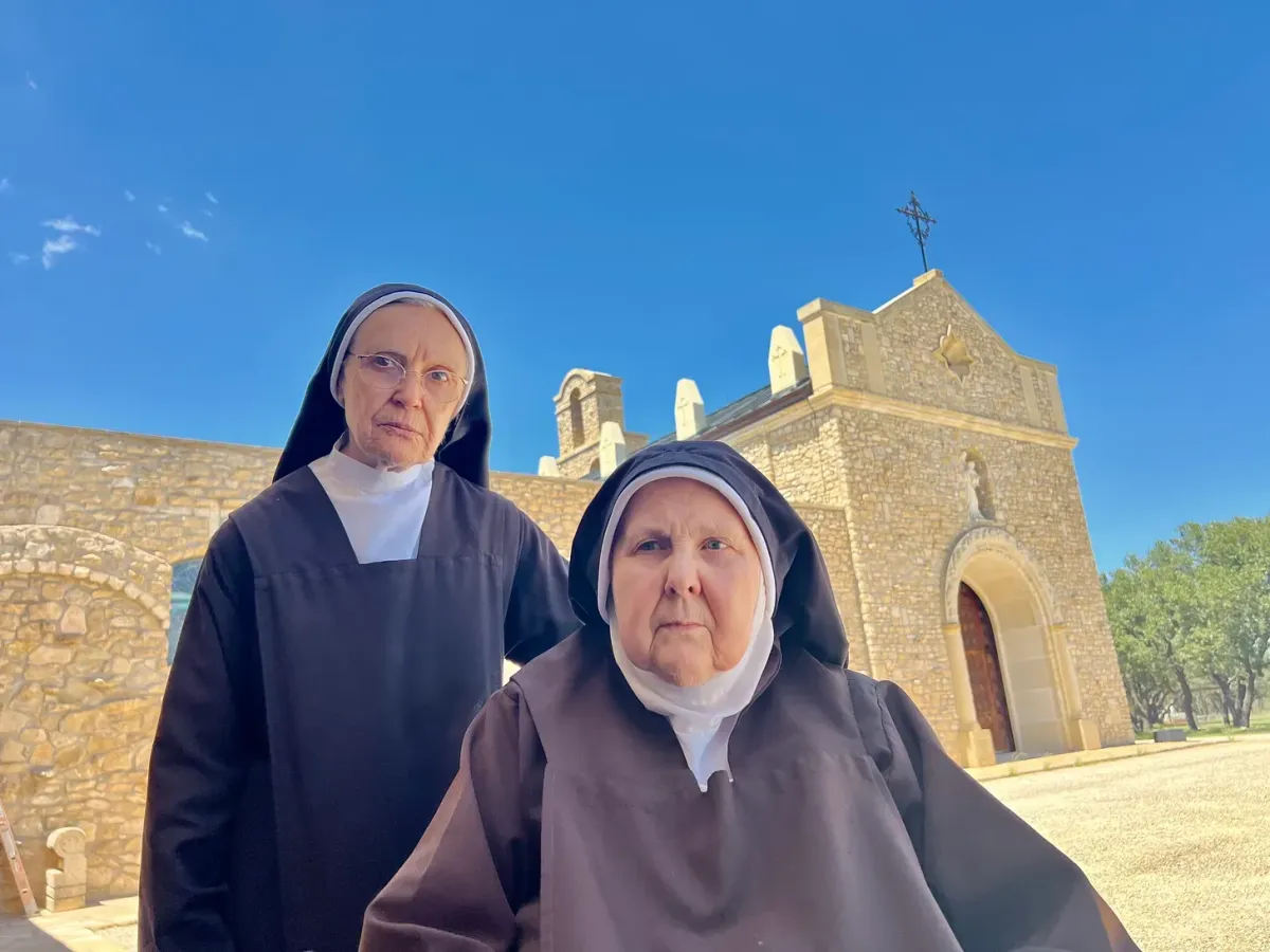 Image of nuns