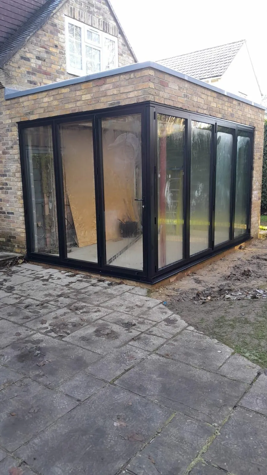 Corner Bifold door 