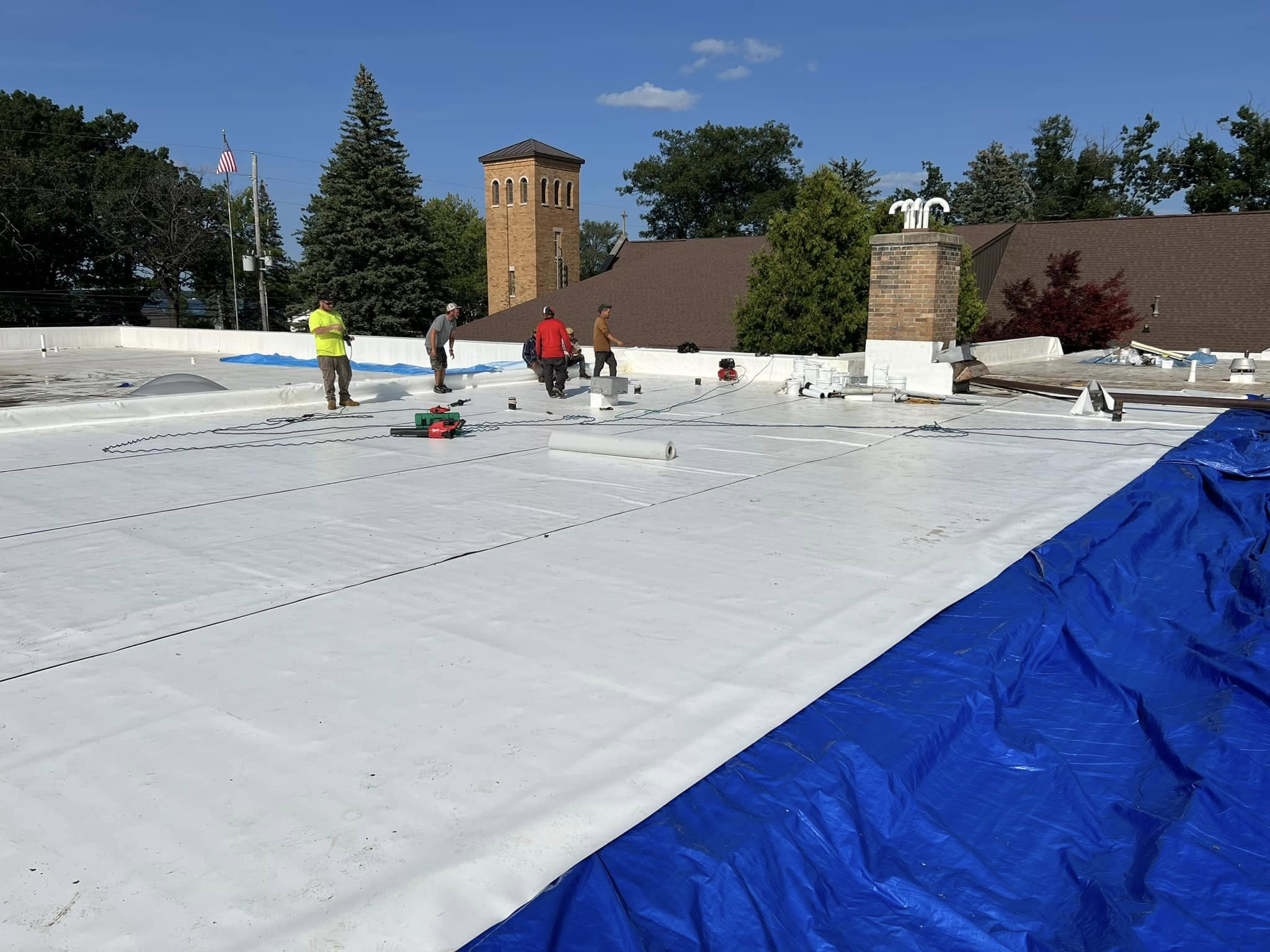 K&M commercial roofing in town