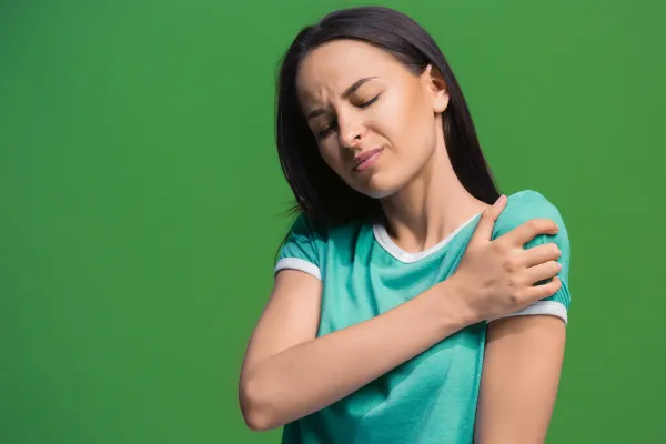 Rotator Cuff Injuries: Symptoms, Treatment, and Physiotherapy Rehabilitation