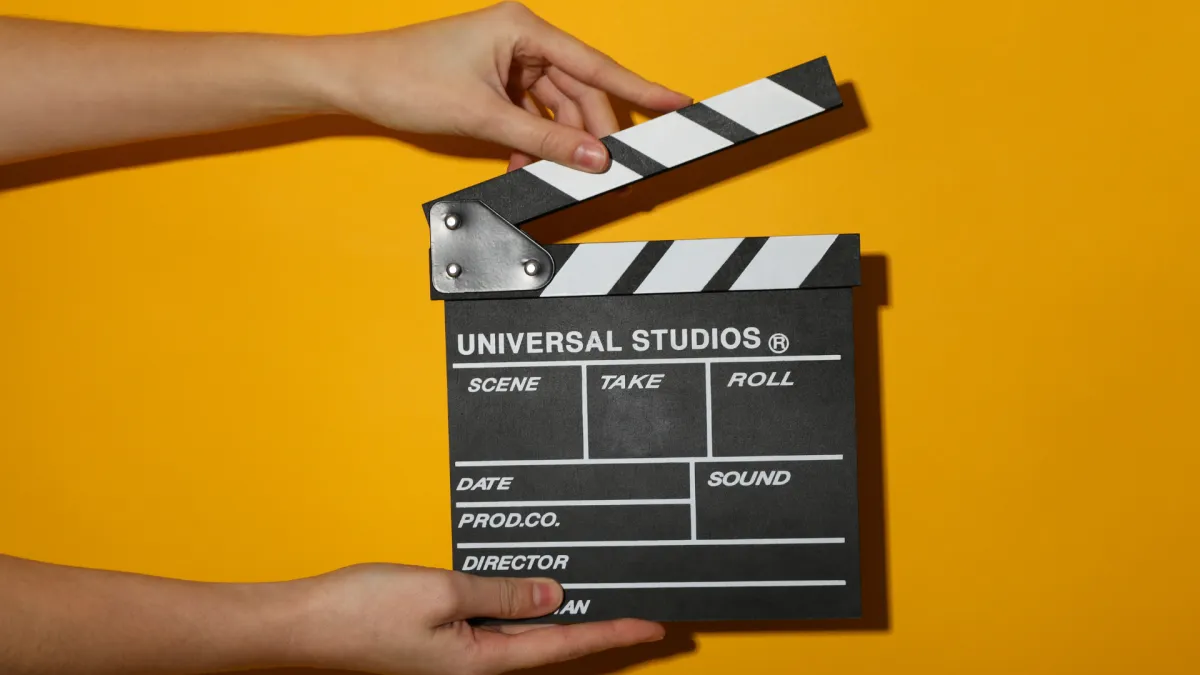 6 Stages of Film Financing: From Development to Distribution
