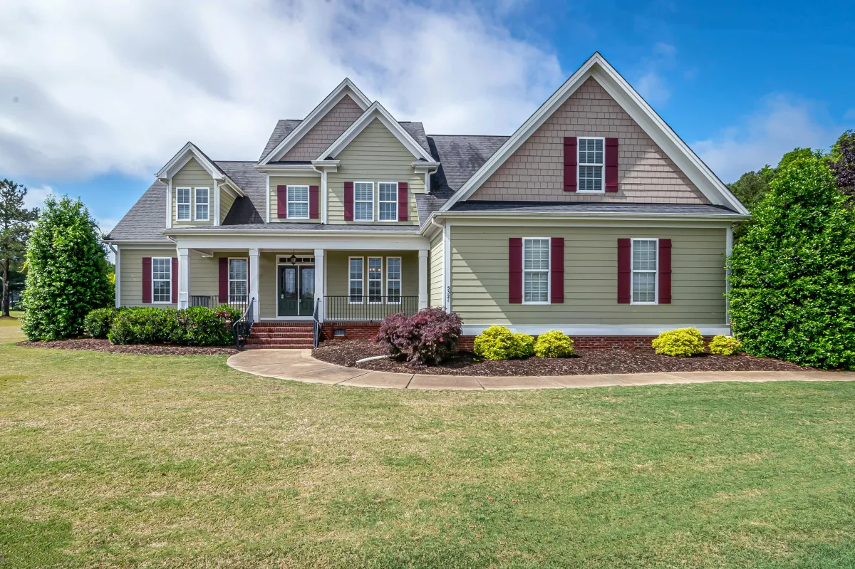 What to Look for in a Home During Summer 