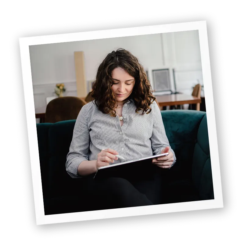 Les compétences indispensables pour devenir Assistante Virtuelle (débutante → pro)