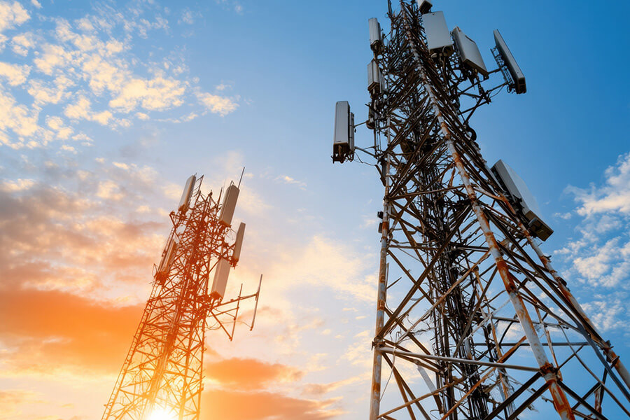 GPS Tracking Cellular Tower