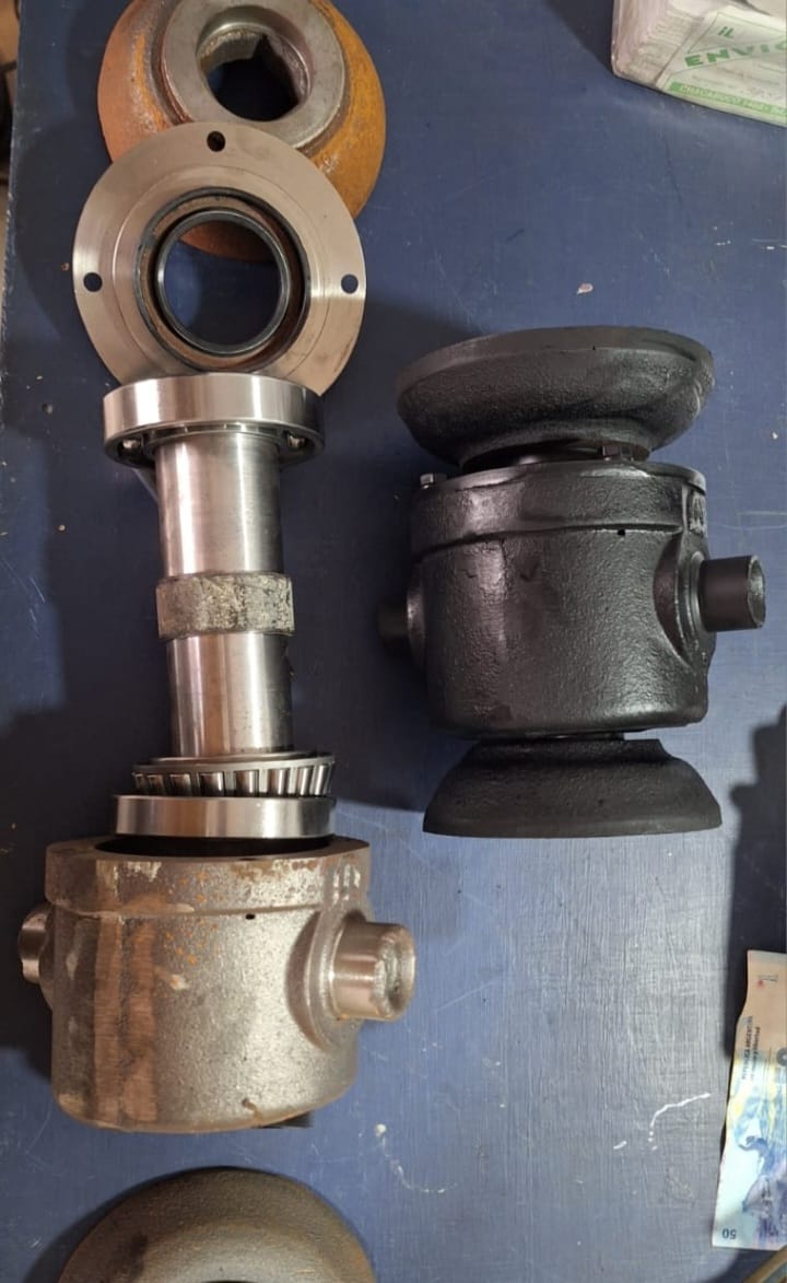 Despiece de bancada agrícola con componentes individuales