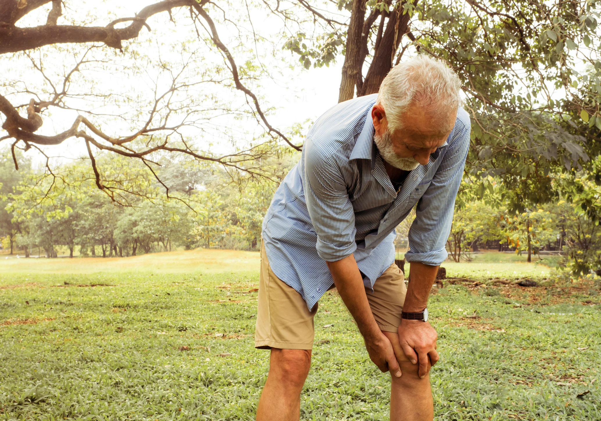 Improving chronic knee pain without surgery