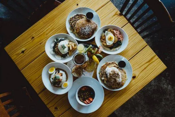 brunch at the daily ration chattanooga